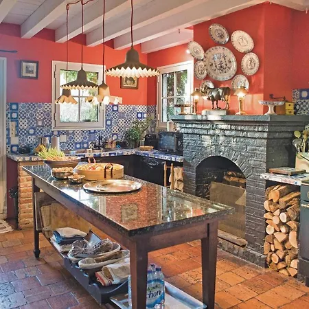 Prázdninový dům 3 Bedroom Gorgeous In *